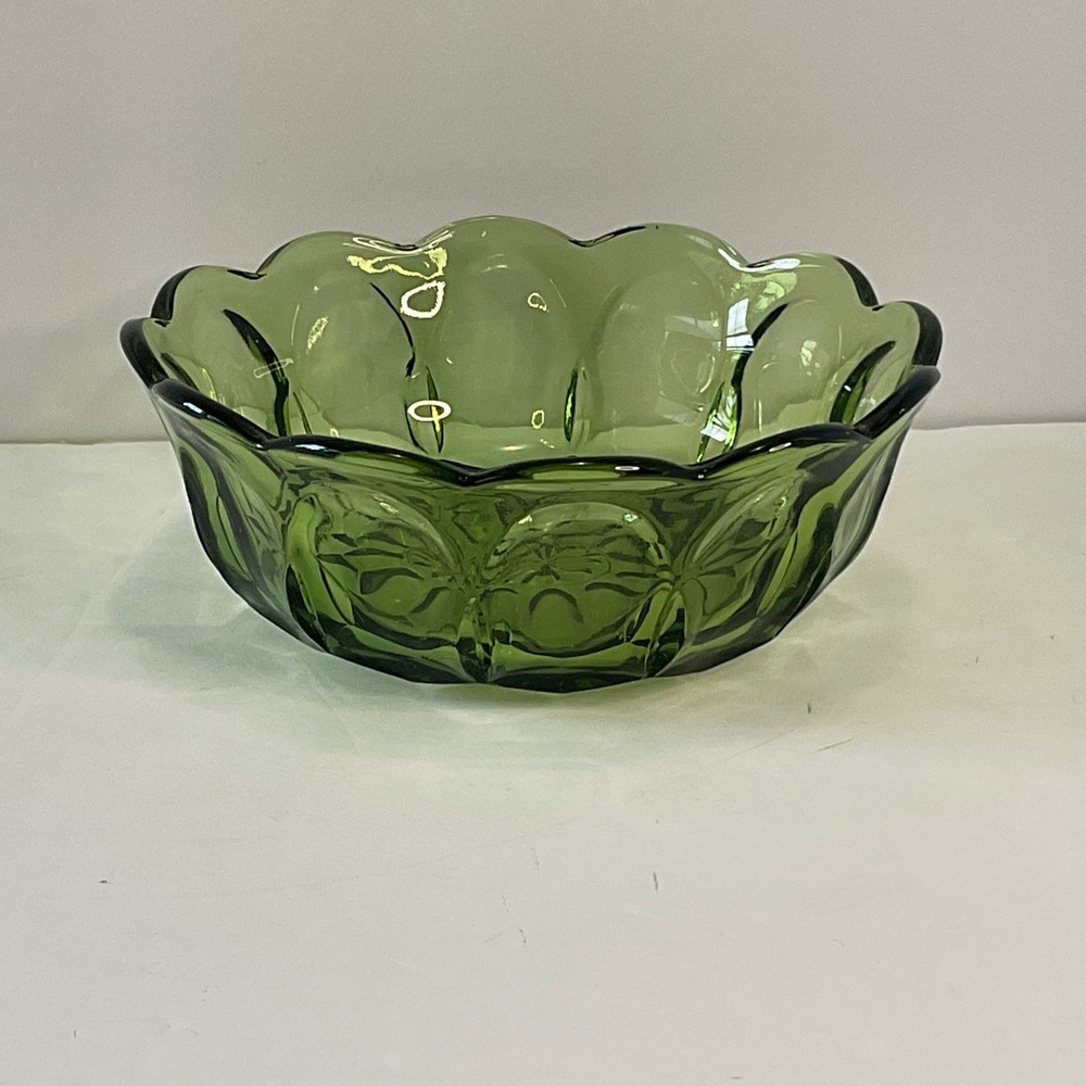 Anchor hocking Fairfield Green Glass Scalloped Bowl Mid Century Modern 5"